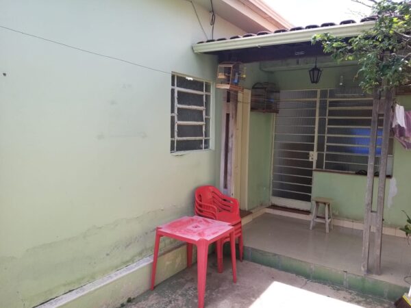 Casa com barracão no Esplanada AMC126  (VENDIDA) - Image 15