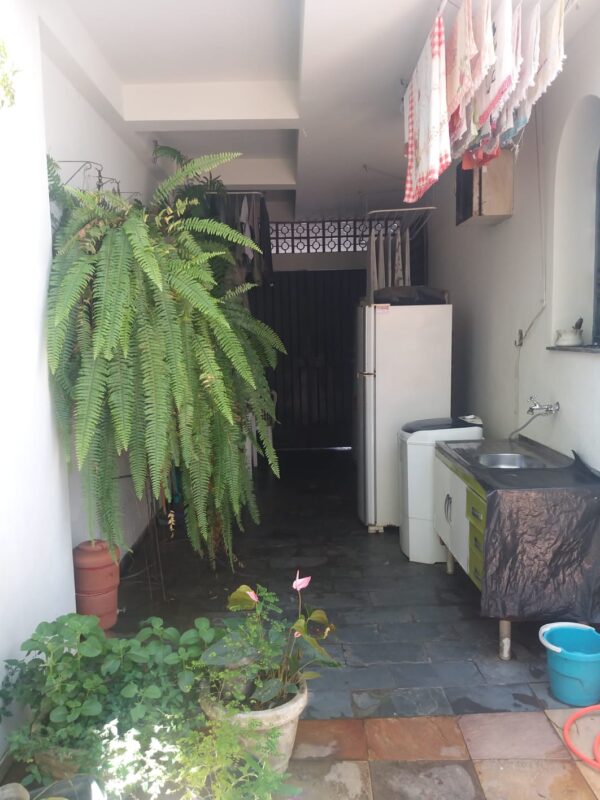 Casa com 4 qts no Bairro Prado AMC284 (VENDIDO) - Image 16