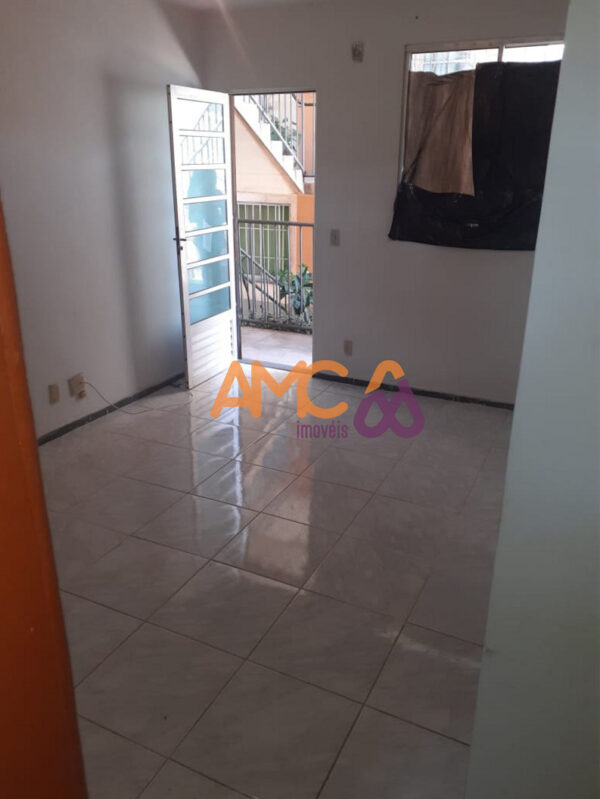 Apartamento 2 qtos, no Jardim Vitoria AMC379