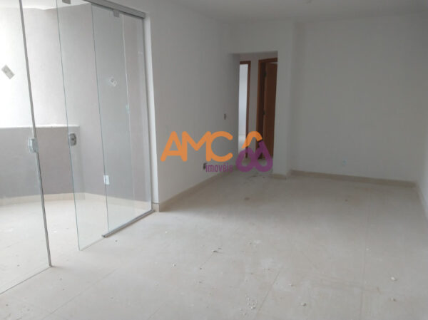 Apartamento 3 qts no bairro Floresta AMC426