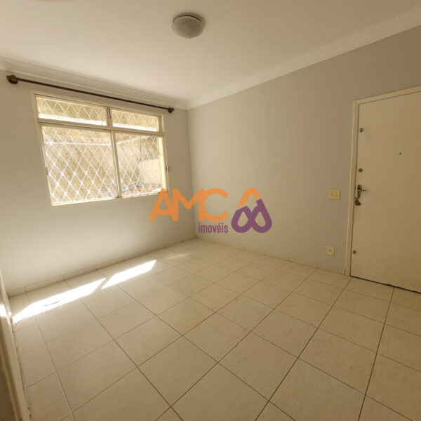 Apartamento 3 qts no bairro Floresta AMC442 - Image 2