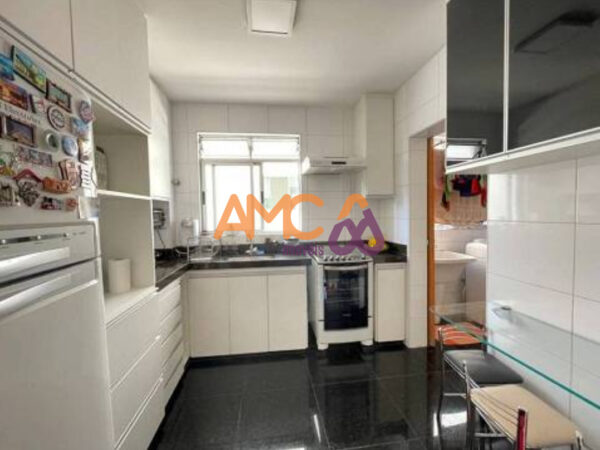 Apartamento 3 qts, no Sagrada Família AMC512 - Image 4