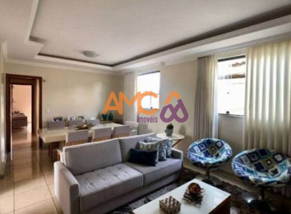 Apartamento com 3qts, no Sagrada Família AMC525