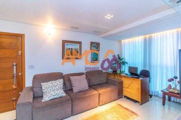 Apartamento com 3 qts, no Sagrada Família AMC530 (VENDIDO) - Image 3