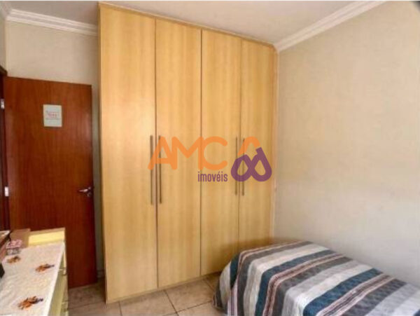 Apartamento com 3qts, no Sagrada Família AMC525 - Image 9