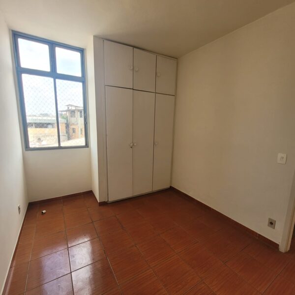 Apartamento 2 qts no Carlos Prates AMC556 - Image 11