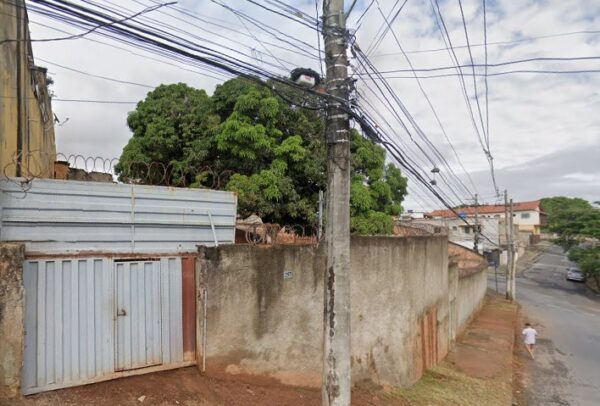 Terreno plano no melhor ponto do bairro Goiânia AMC561 - Image 7