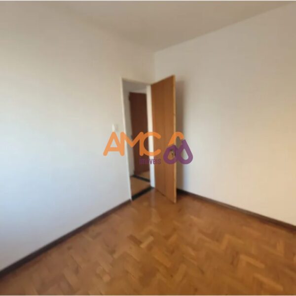 Apartamento 2 qts no bairro Ribeiro de Abreu AMC559